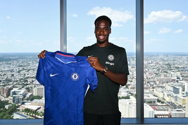 TA: Bayern chases Wiltz first and leads to missing Gittens, Chelsea chooses the latter and successfully signs him