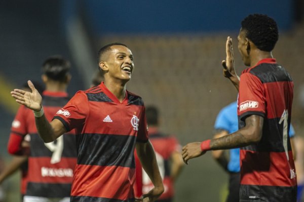 Dima: defender Wesley tends to join Roma, Flamenco asks for at least 25 million euros