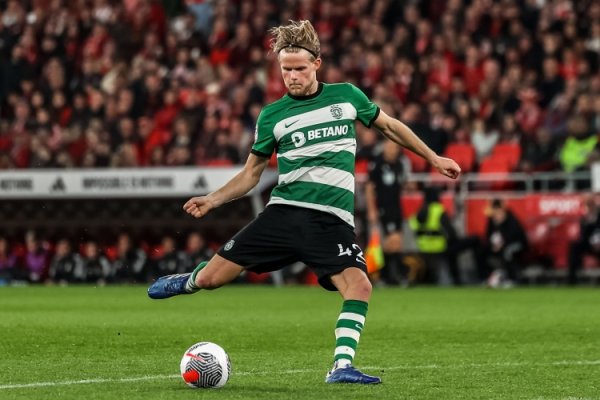 British media: Worried about difficulties in negotiations with Portuguese, Manchester United shelved the introduction of Danish midfielder Jurmand
