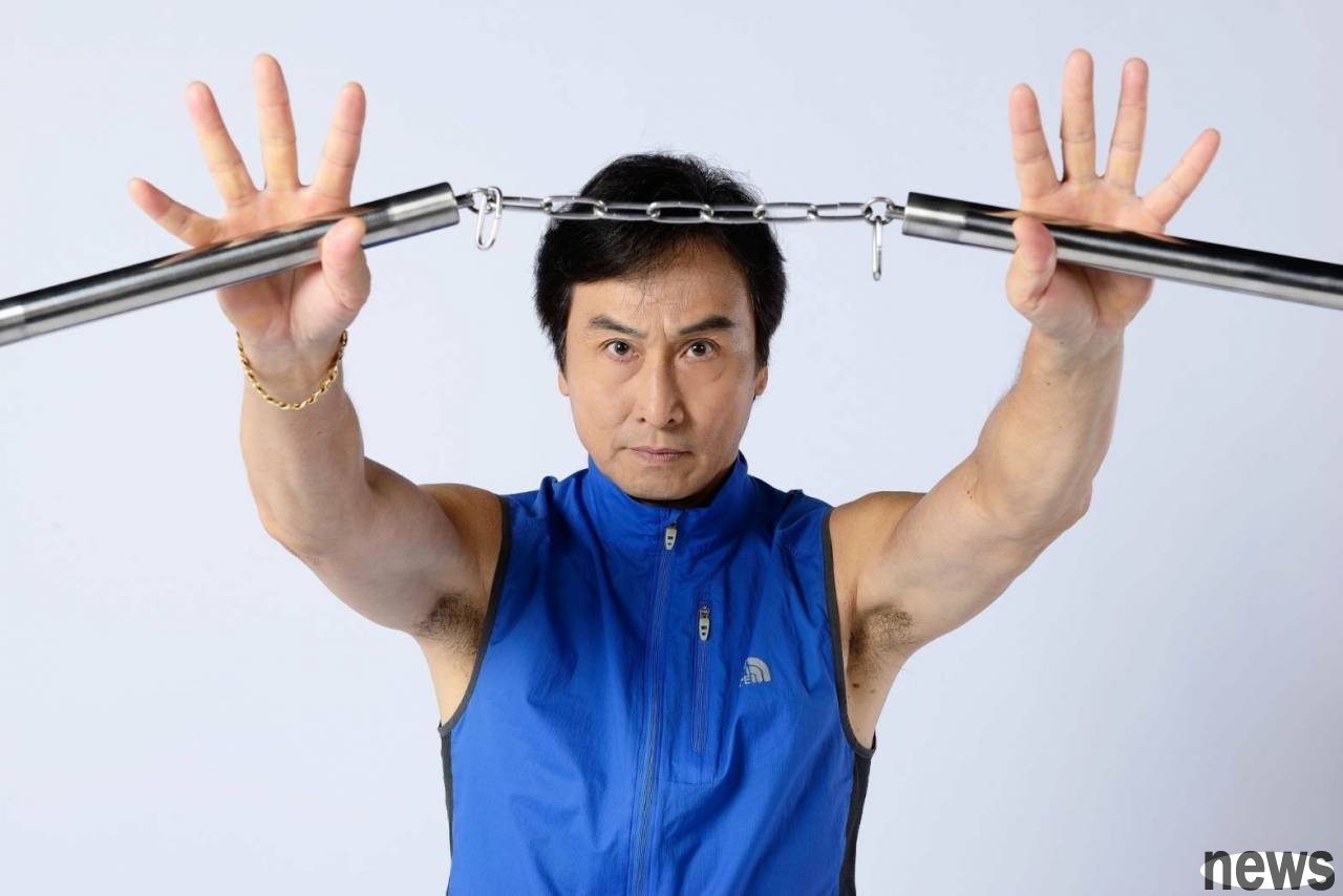 ▲喜歡武功的他，常和朋友練習各種拳法，精通刀、劍、棍、戟。（圖／衛子雲提供）
 