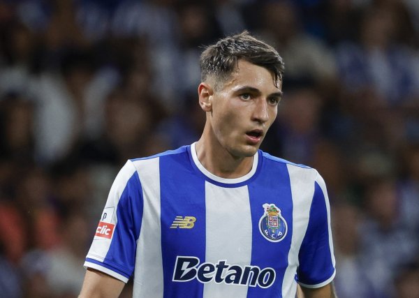 Kivi: With Salibagab, I can’t play as the main force. The coach of Tasha understands me completely, so he let me go.