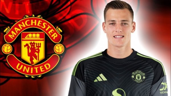 British media: Manchester United is considering returning the 22-year-old loaned goalkeeper Vitek to let him compete with Lamence